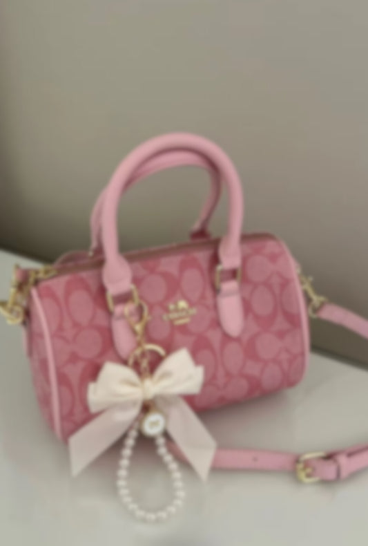 Vintage Pink C handbag